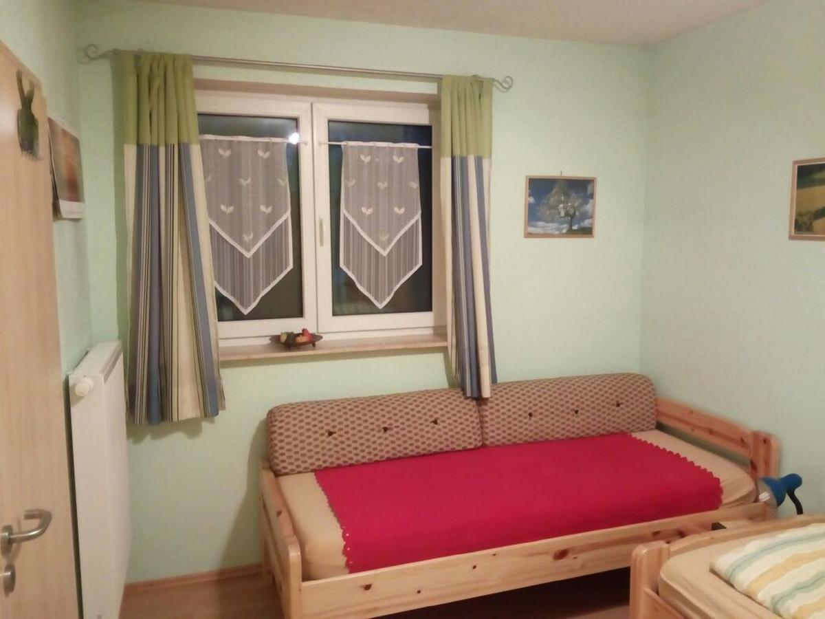 Pension "Am Tor Zum Mainbogen" Grettstadt エクステリア 写真